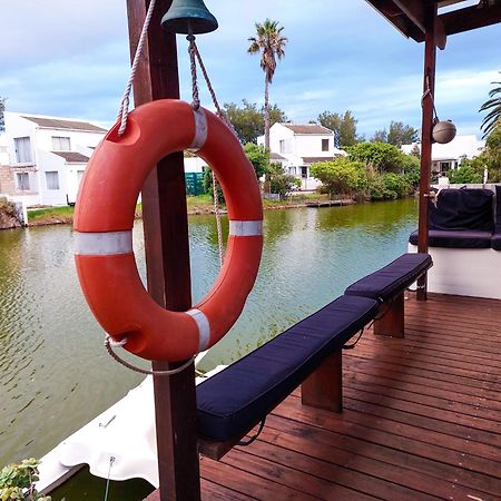 Admiralty Bed & Breakfast Bed & Breakfast Muizenberg Exterior photo