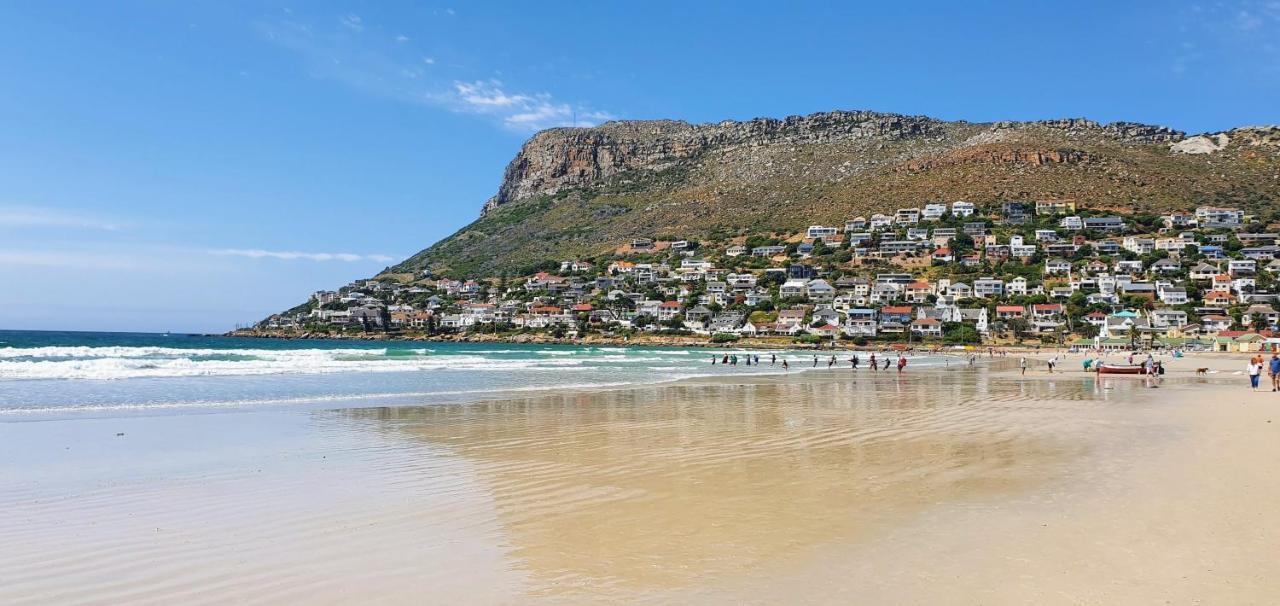 Admiralty Bed & Breakfast Bed & Breakfast Muizenberg Exterior photo